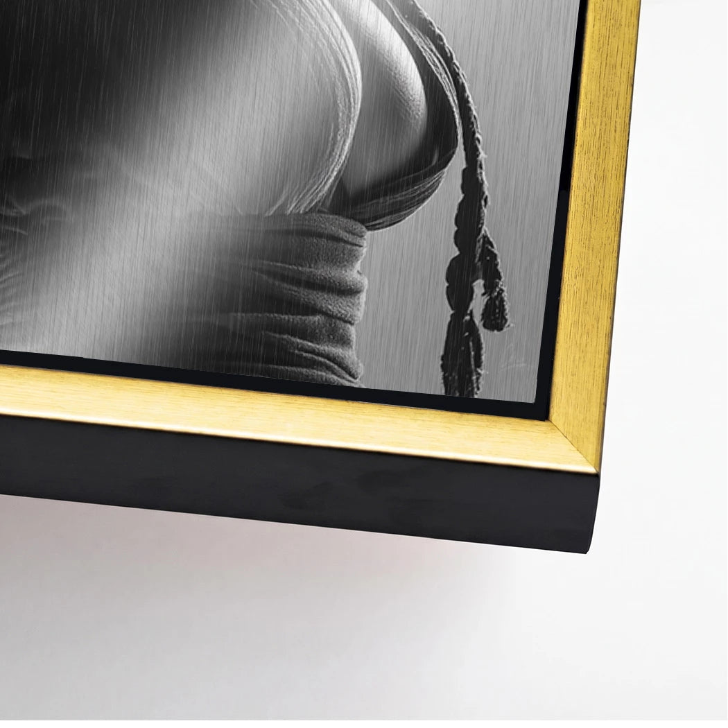 Katana Queen Aluminiumbild gebürstet