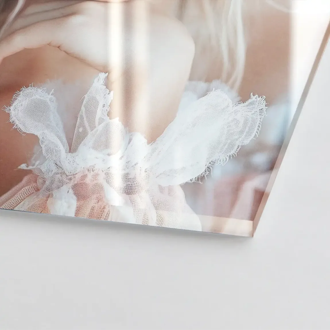 Silent Angel Acrylglasbild INGALERIE