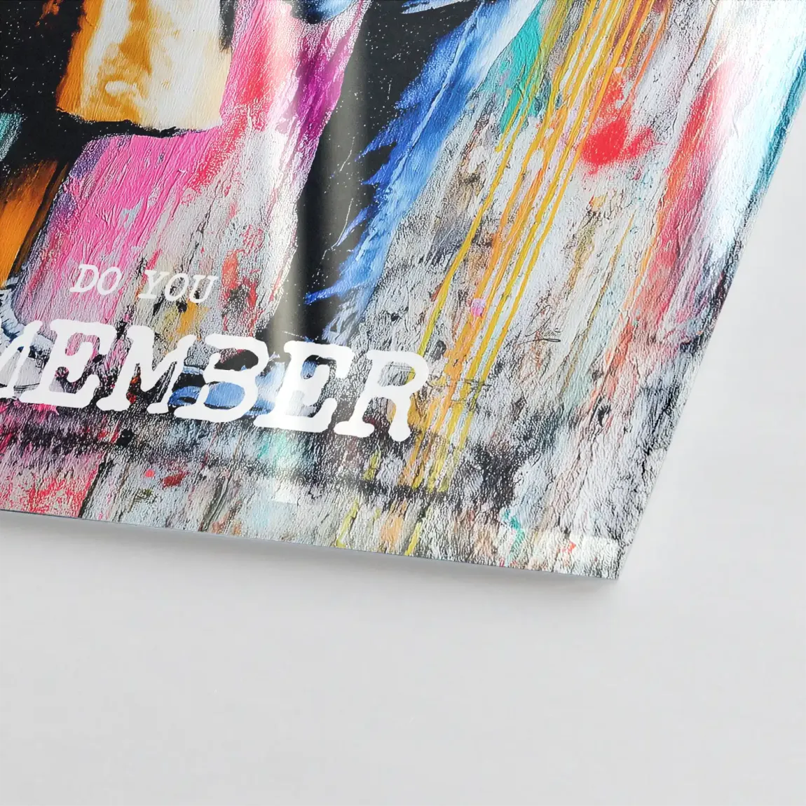 First Kiss Acrylglasbild