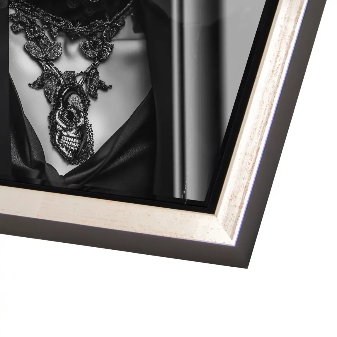 Königin der Schatten Acrylglas Bild INGALERIE
