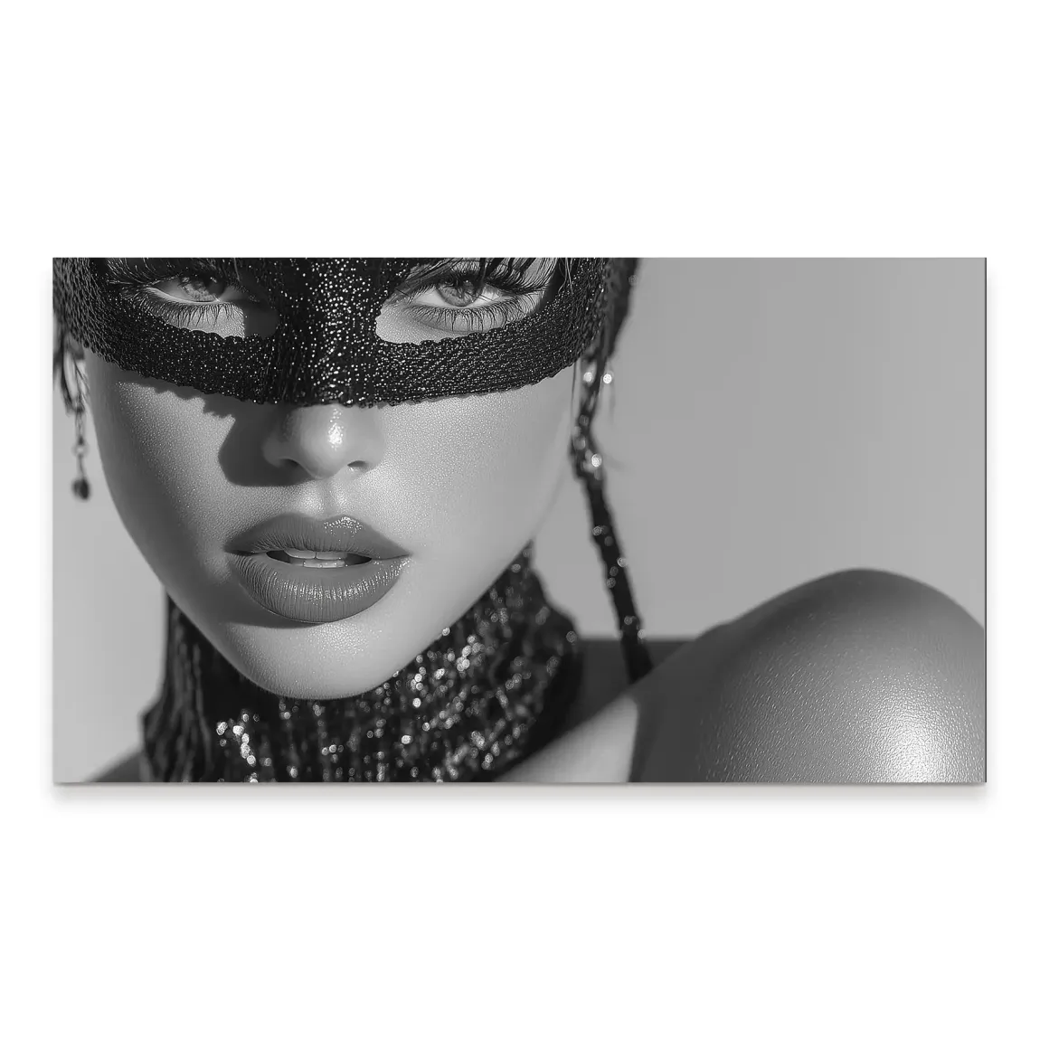 Masked Beauty Noir Art Aludibond Bild