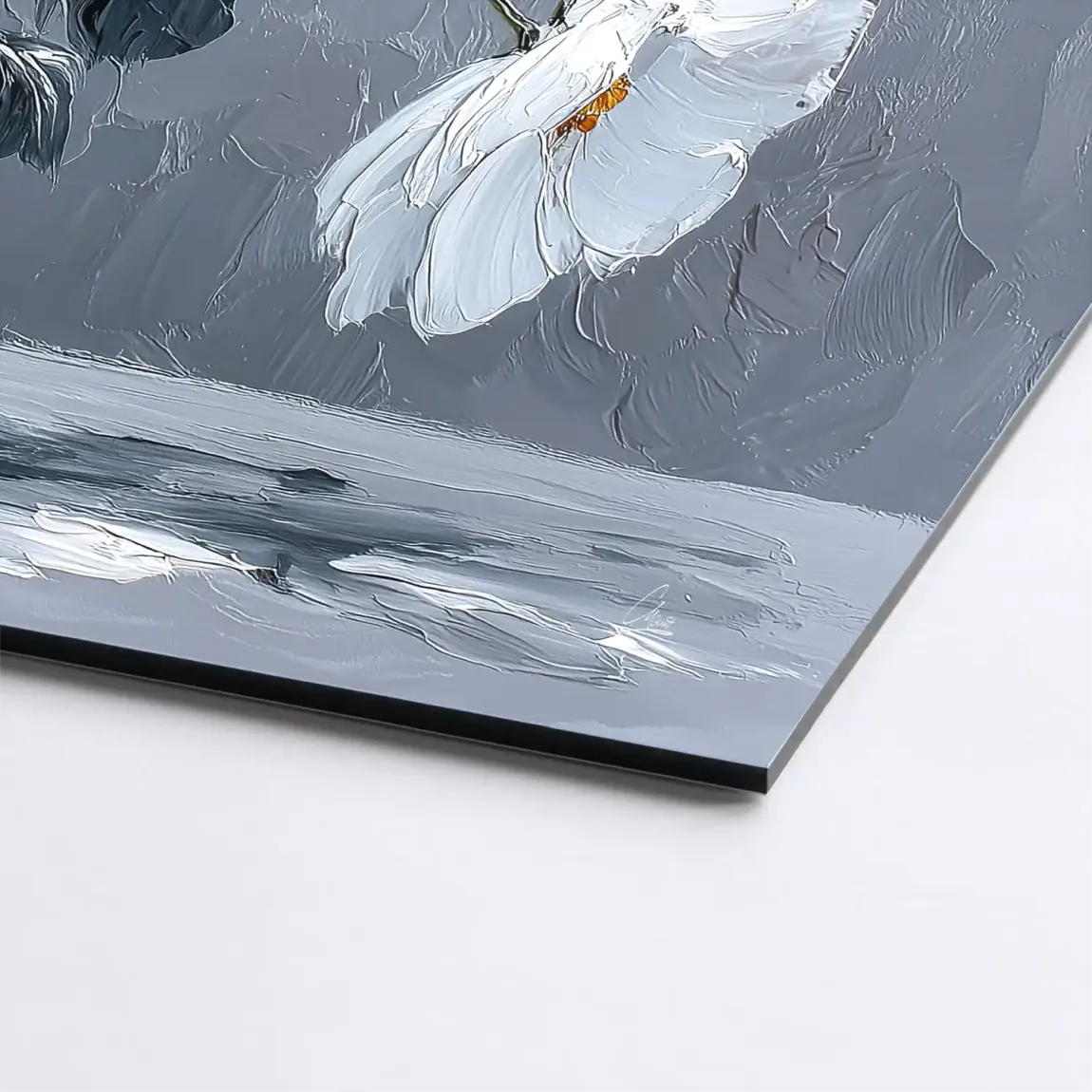 Silver White Blossom Art Aludibond Bild