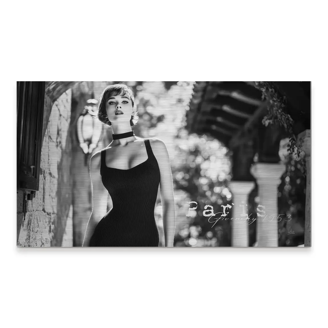 Audrey Hepburn Givenchy Alu Gebürstet