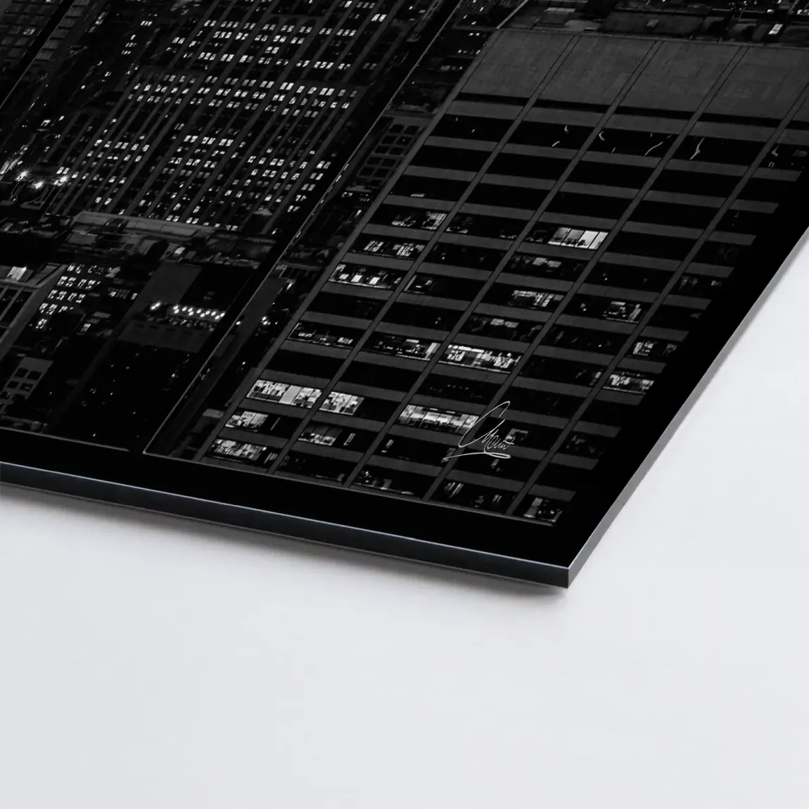 Midnight Crown New York Alu Gebürstet Bild