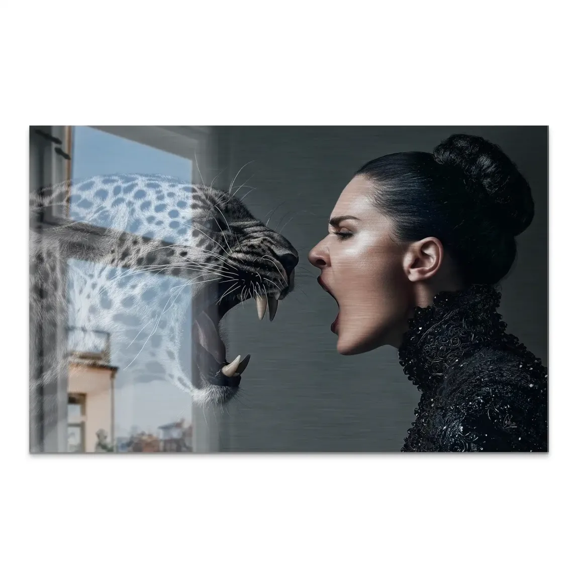 Wild Leopard Woman AluDibond Gebürstet