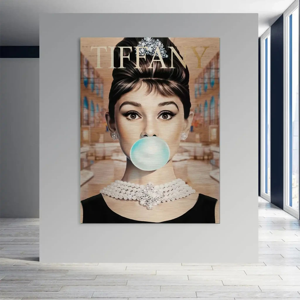 Audrey Bubble Gum Retro Aludibond Gebürstet INGALERIE