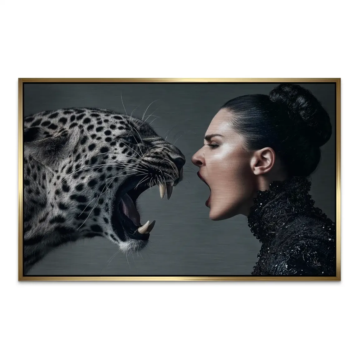 Wild Leopard Woman AluDibond Gebürstet