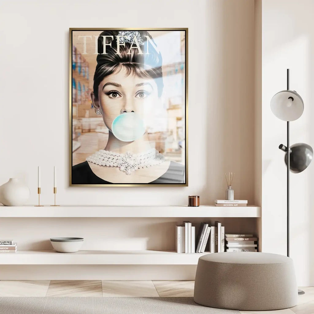 Audrey Bubble Gum Retro Aludibond Gebürstet INGALERIE