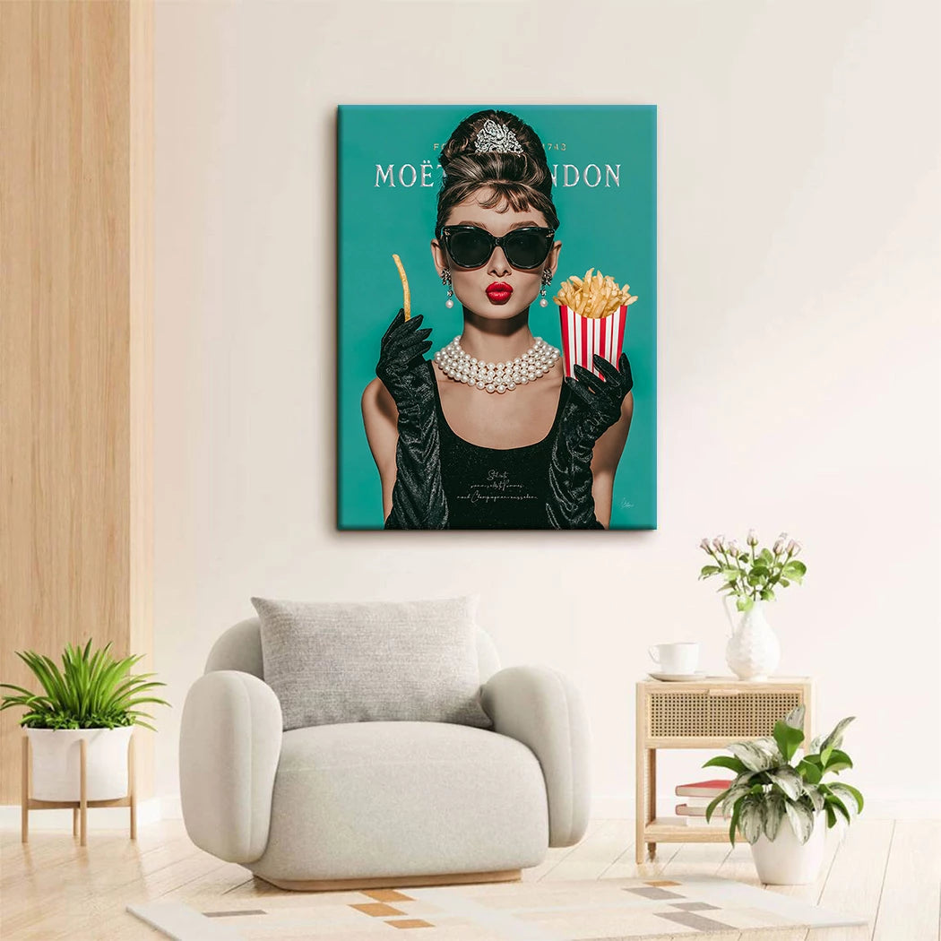 Audrey Hepburn Pommes Aluminiumbild gebürstet
