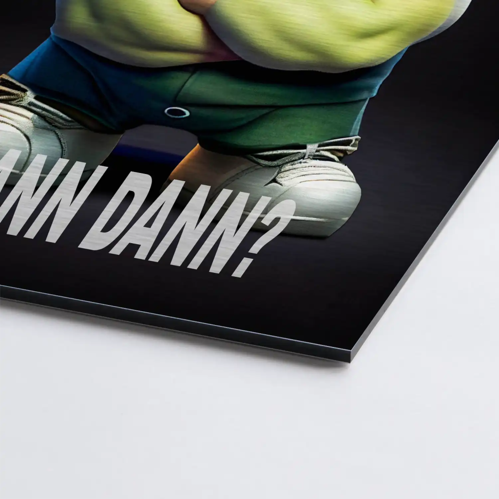 Kleiner Hulk AluDibond Gebürstet INGALERIE