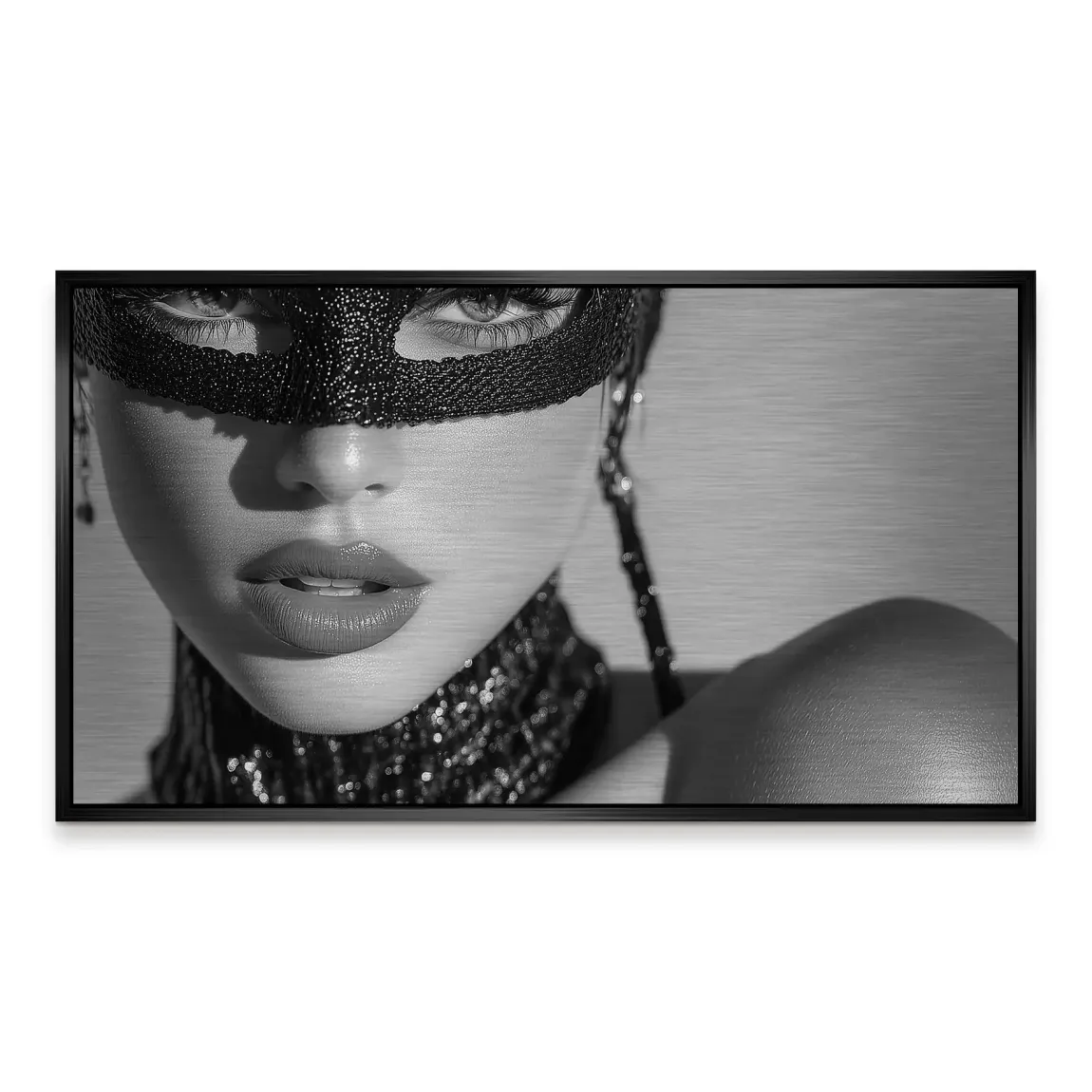 Masked Beauty Noir Art Alu Gebürstet