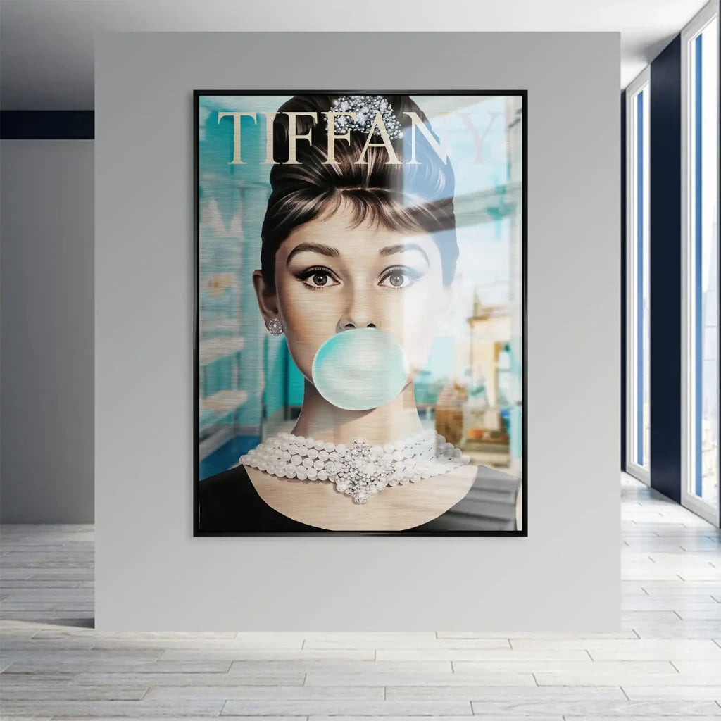 Audrey Bubble Gum Aludibond Brush Bild INGALERIE