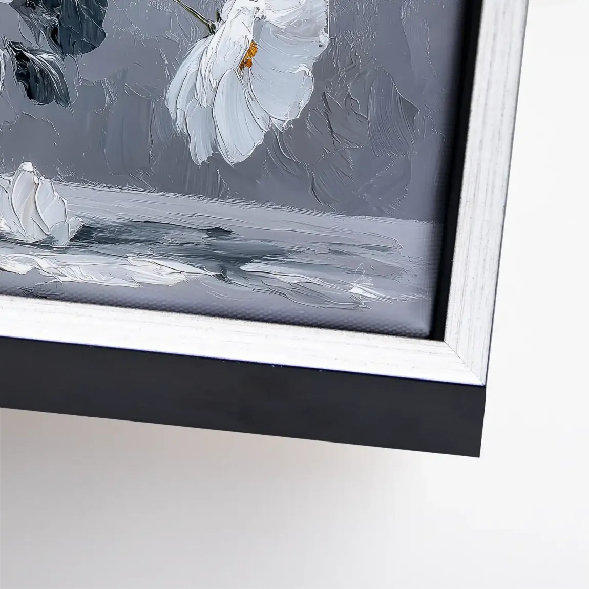 Silver White Blossom Art Leinwand Bild