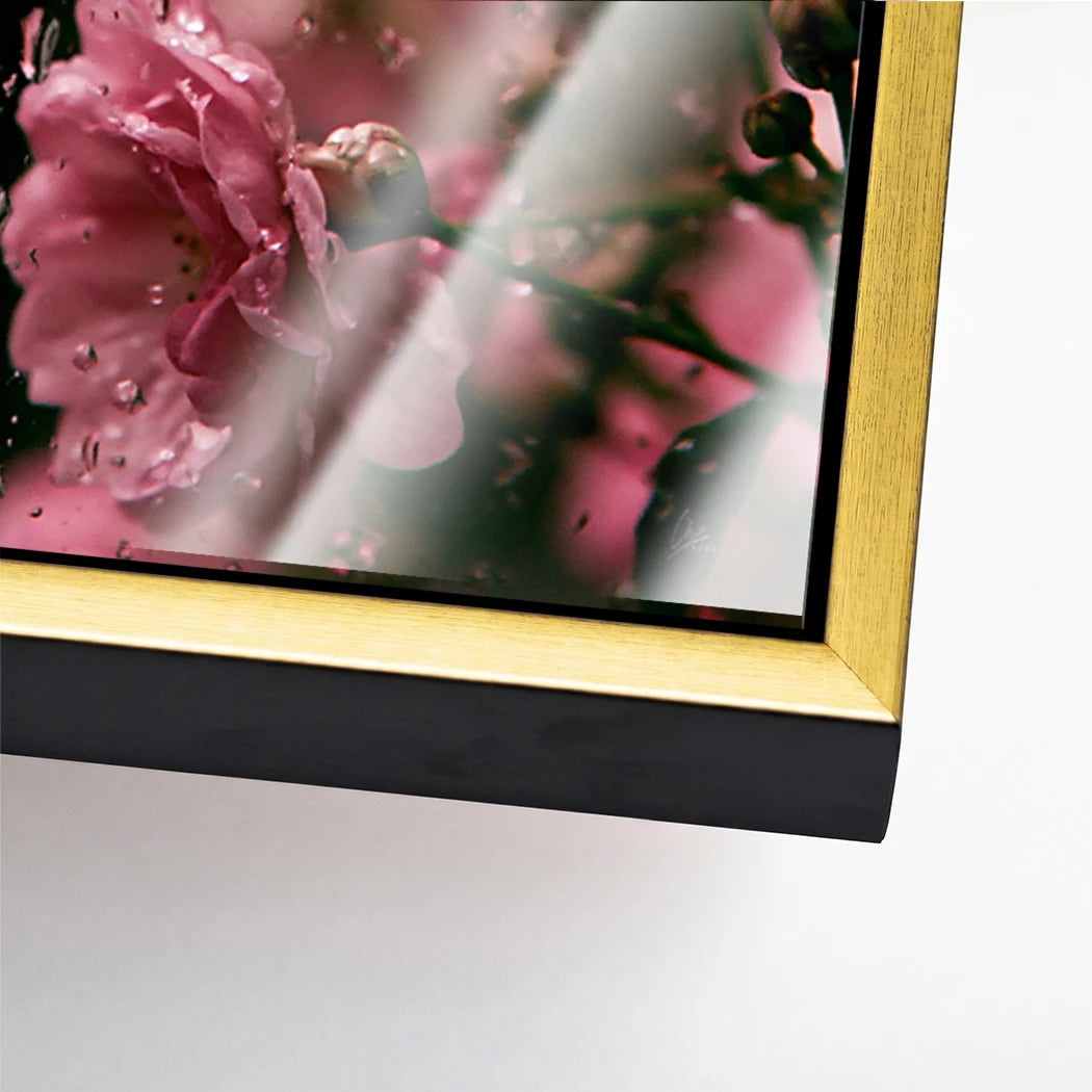Chanel Blütenregen Acrylglasbild