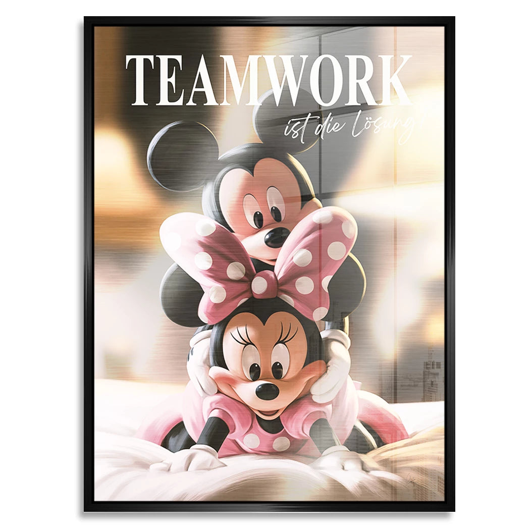 Mickey & Minnie Teamwork Aluminiumbild gebürstet