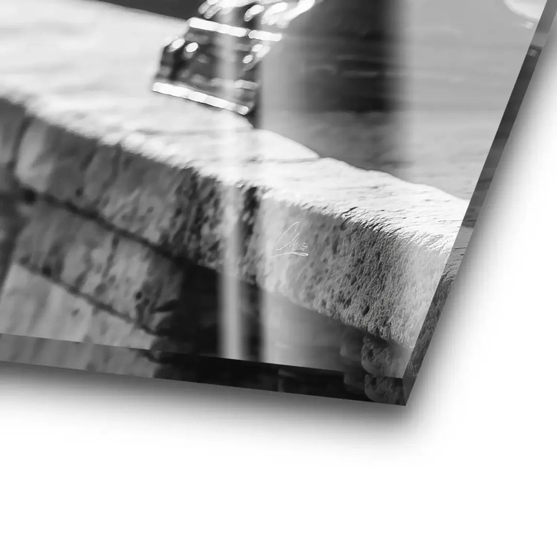 Audrey walk in Paris Acrylglas Bild