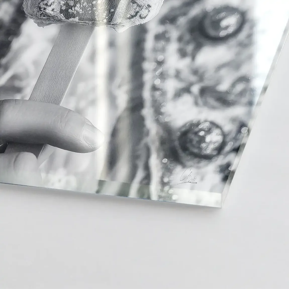 Gucci Ice Couture Noir Acrylglasbild