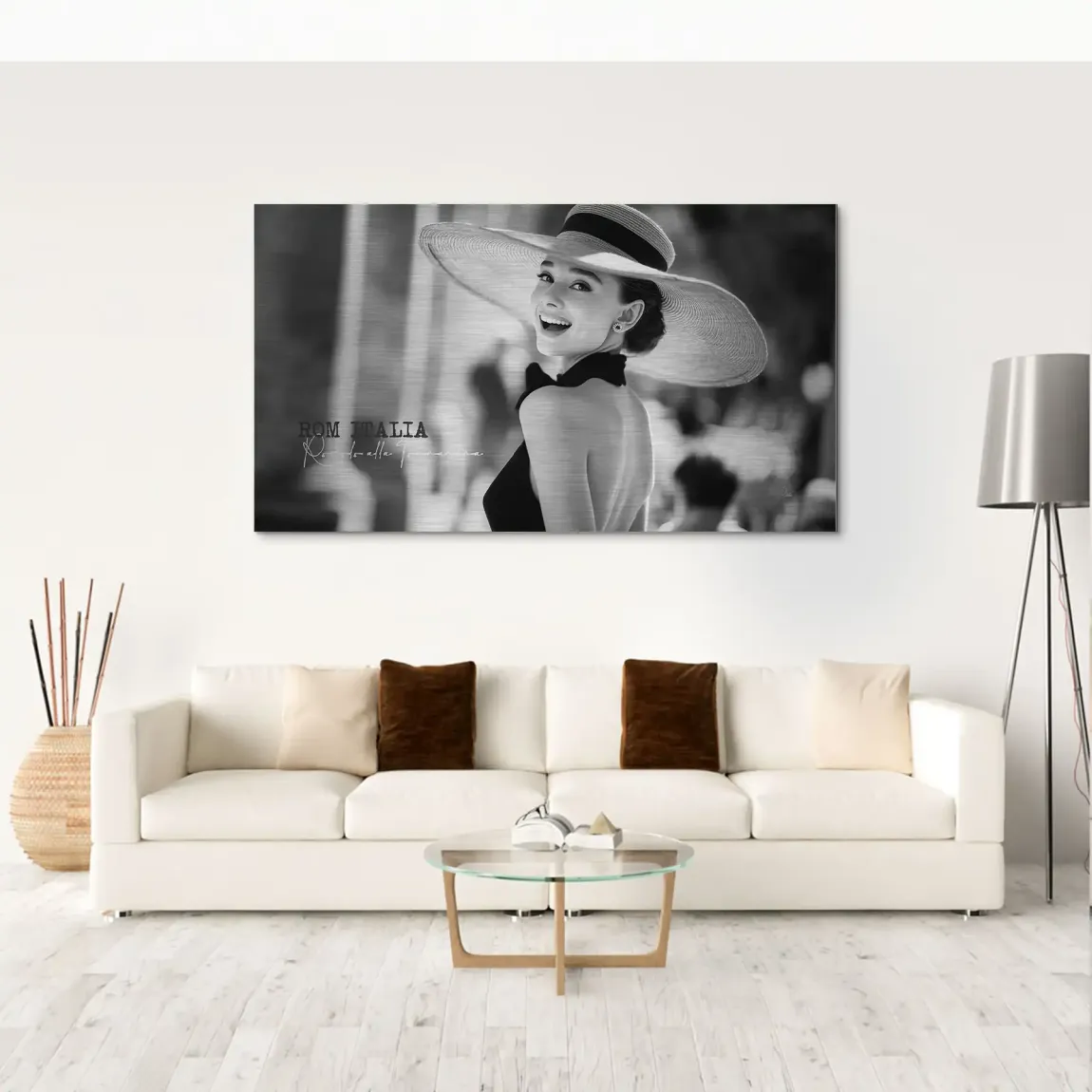 Audrey Hepburn Italia Alu Gebürstet