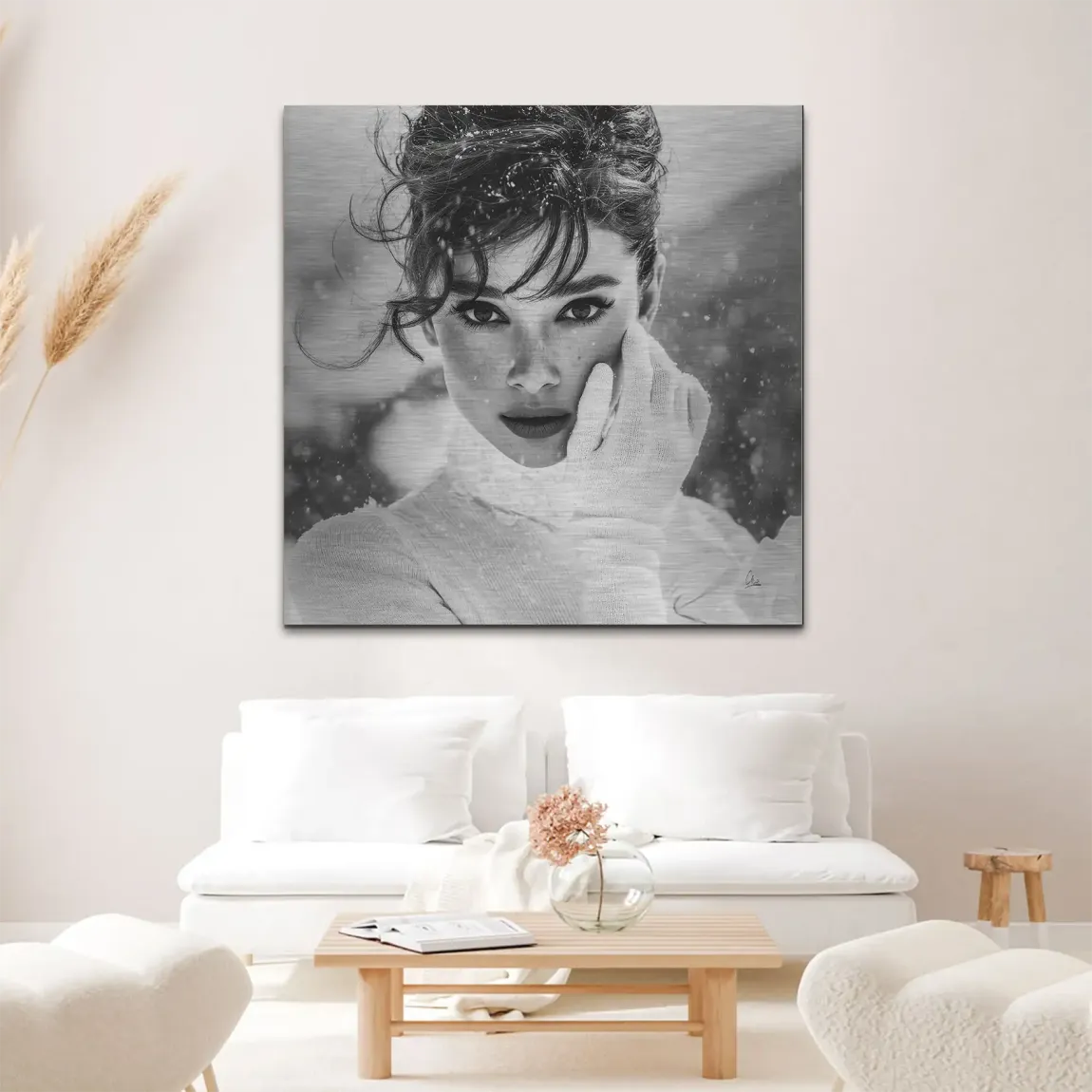 Audrey Hepburn Snow Portrait Alu Gebürstet Bild