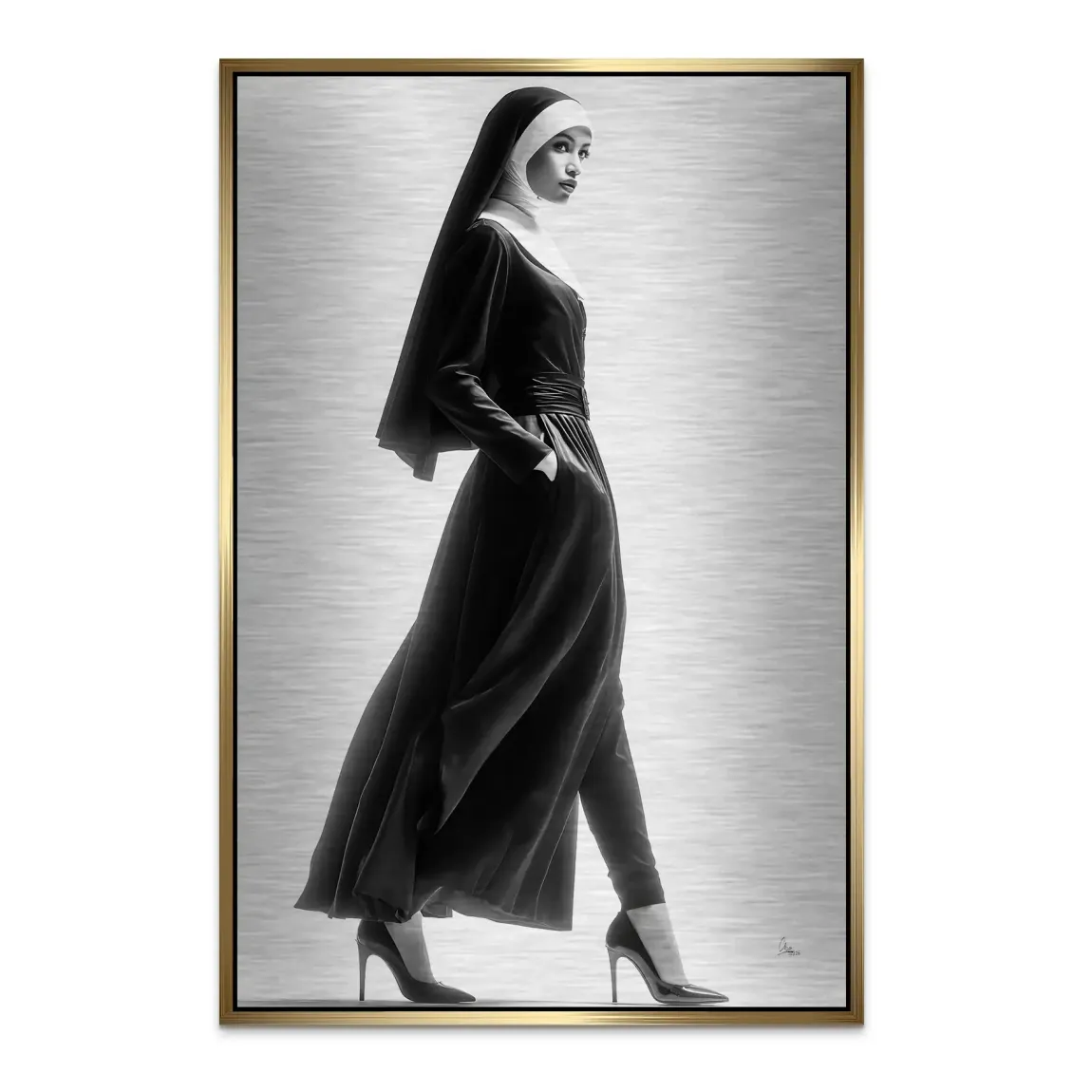 Nonne Couture Alu Dibond Bild gebürstet