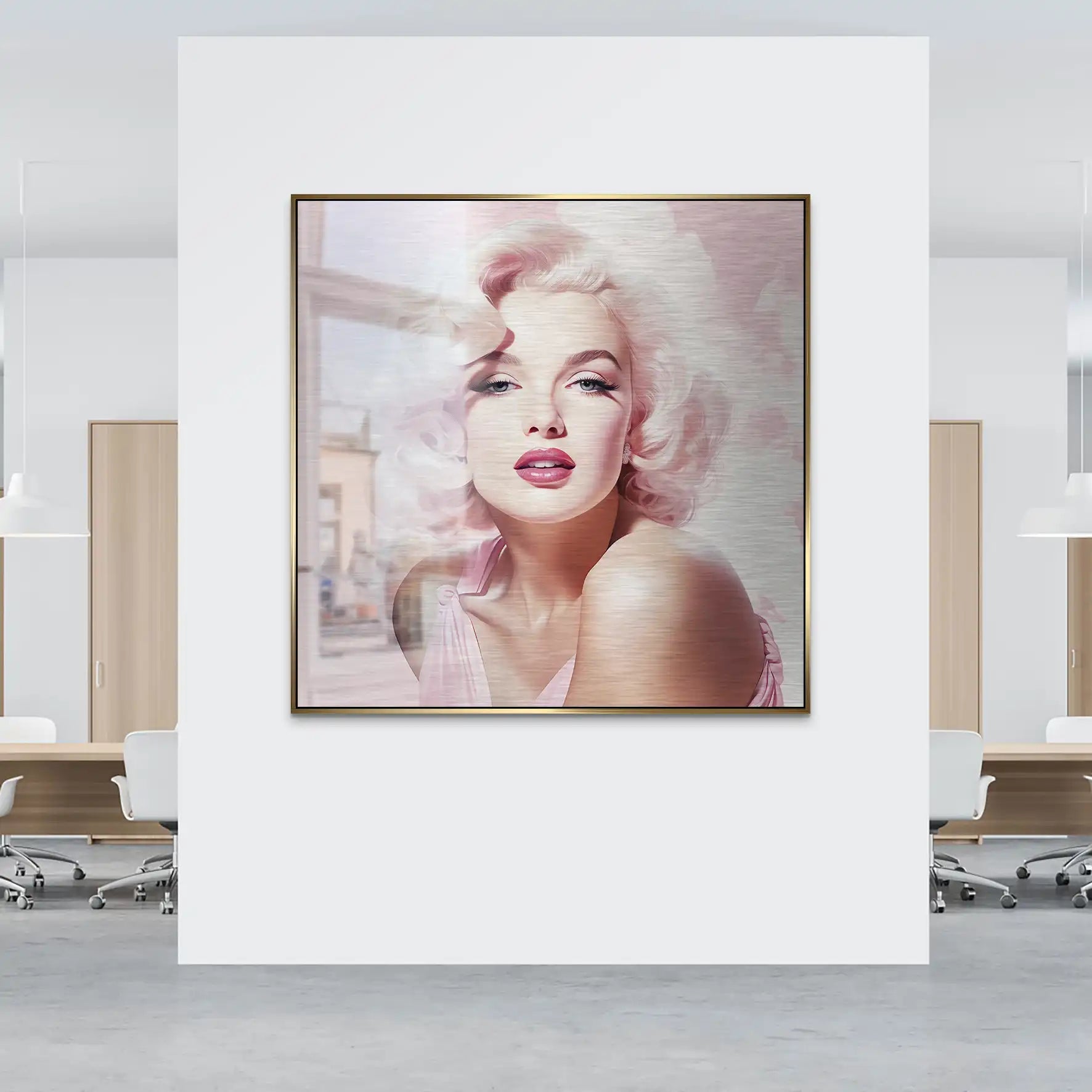 Pink Marilyn Alu Gebürstet INGALERIE