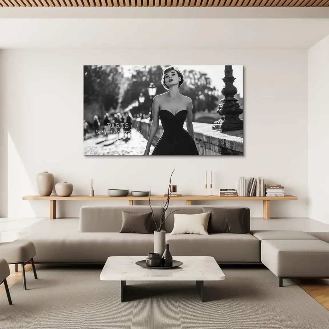 Audrey walk in Paris Leinwand Bild