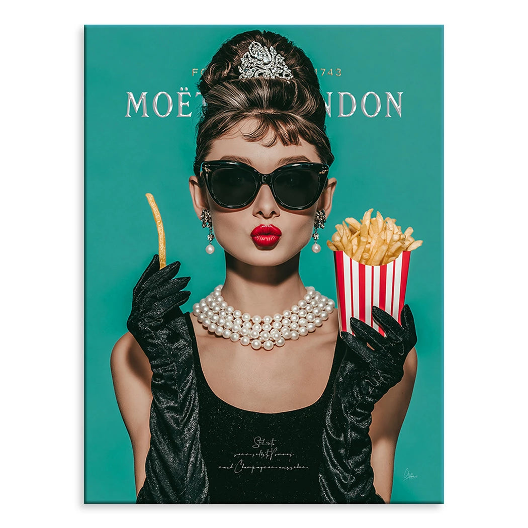Audrey Hepburn Pommes Leinwand Bild