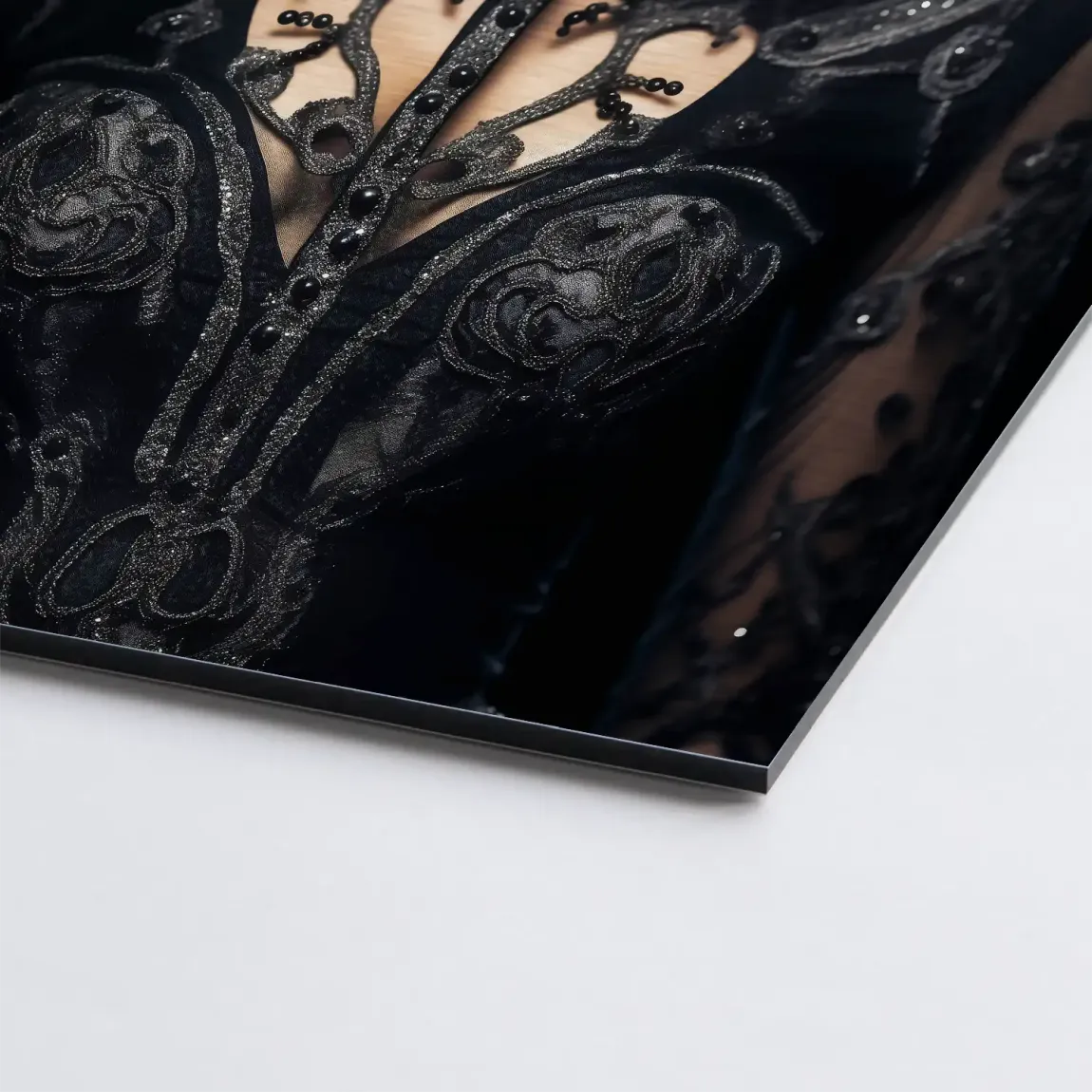 Queen of Shadows Alu Dibond Bild gebürstet - INGALERIE | Dein Onlineshop für moderne Wandbilder