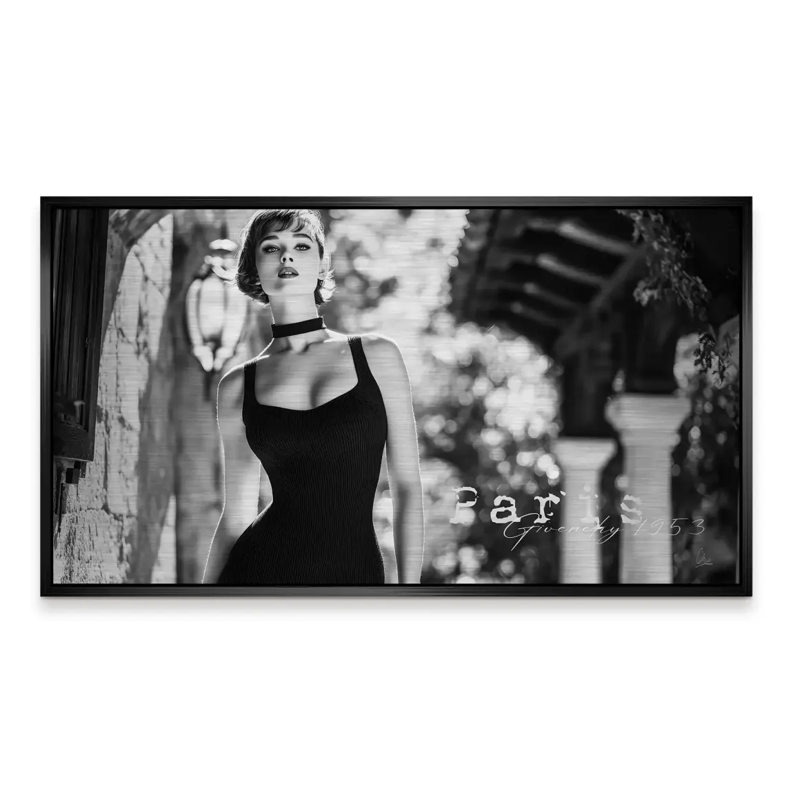 Audrey Hepburn Givenchy Alu Gebürstet