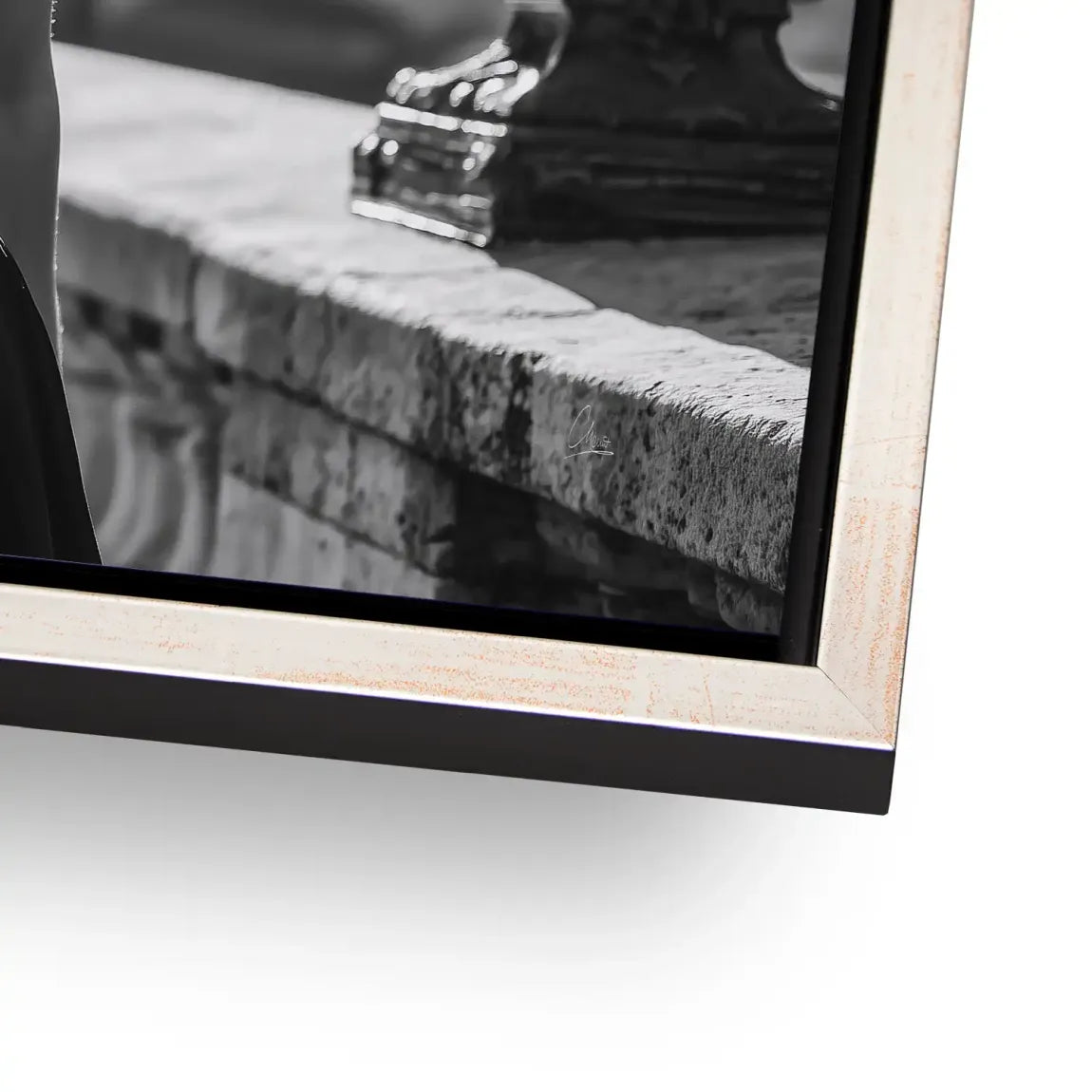 Audrey walk in Paris Aludibond Bild