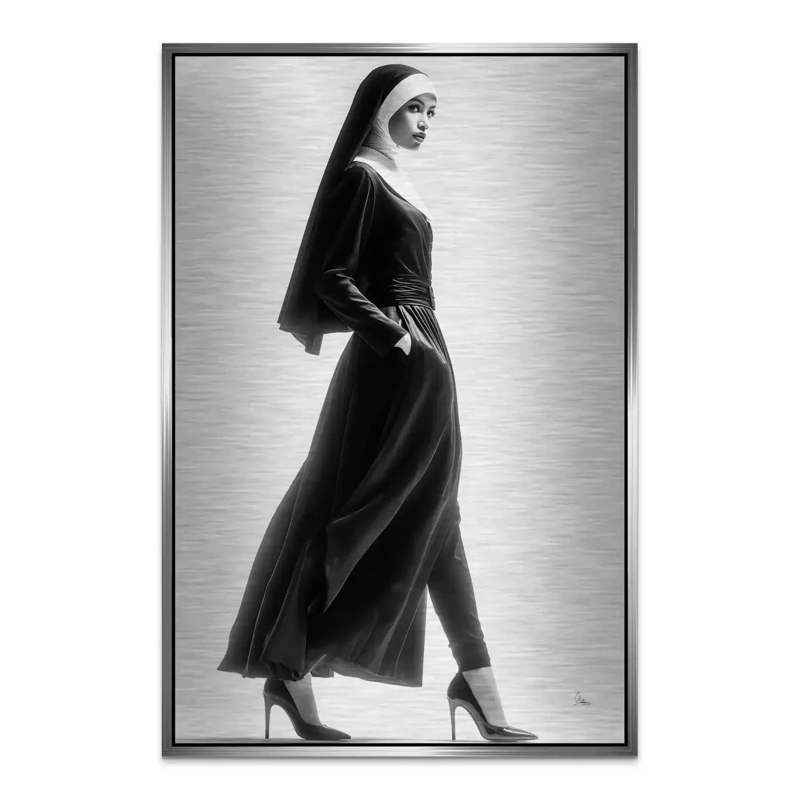 Nonne Couture Alu Dibond Bild gebürstet