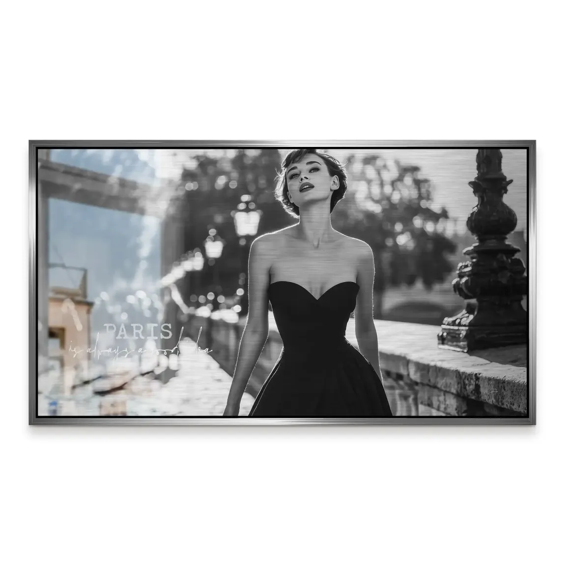 Audrey walk in Paris Alu Gebürstet